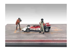 Race Day Two Diecast Figures Set 2 1/43 Scale Models American Diorama 38360
