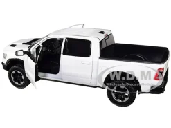 2019 RAM 1500 Rebel Crew Cab Pickup Truck White 1/24 Diecast Model Car Motormax 79358