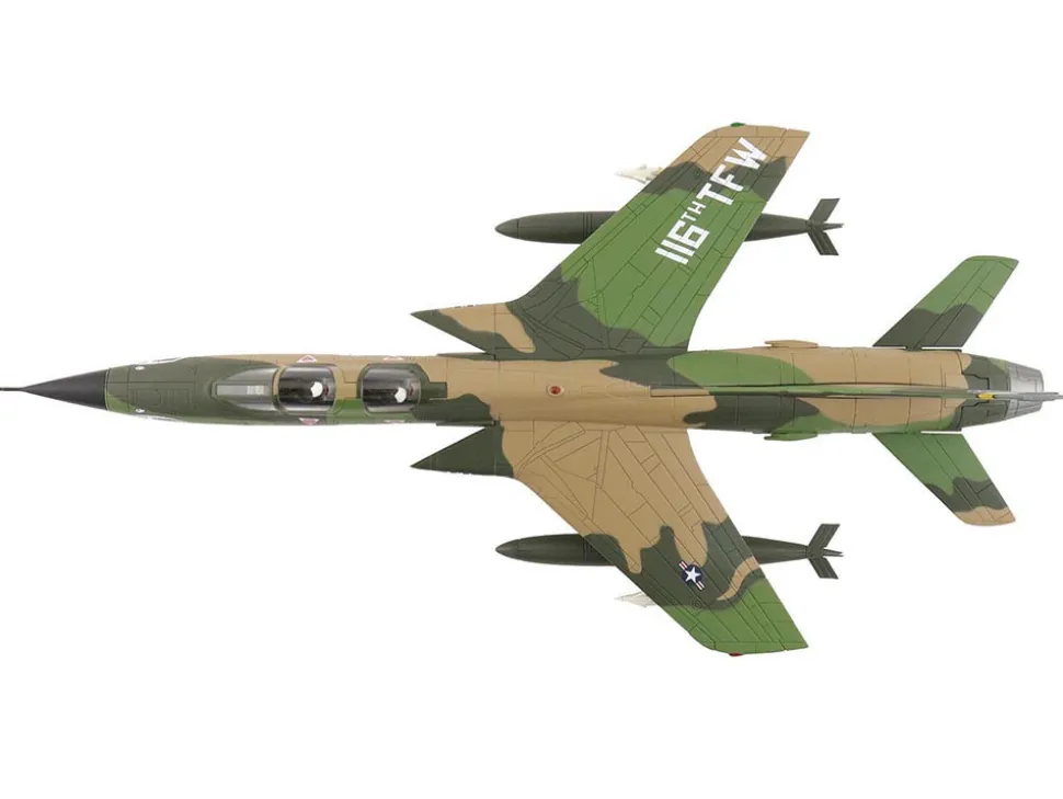 Republic F-105F Thunderchief Fighter-Bomber Aircraft "63-8299, Peach 91, 128th Tactical Fighter Squadron, Georgia ANG, Dobbins Air Reserve Base" United States Air Force "Air Power Series" 1/72 Diecast Model by Hobby Master