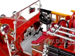 1931 Seagrave Fire Engine Red 1/32 Diecast Model Car Signature Models 32380