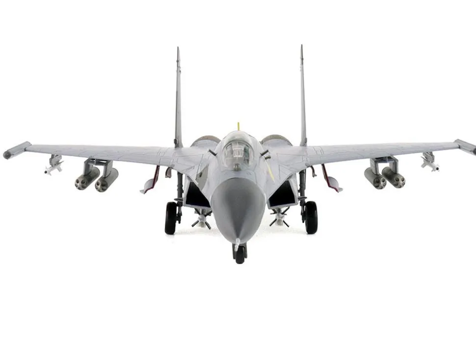 Shenyang J-11A Fighter Aircraft "40547, Golden Helmet" (2014) People's Liberation Army Air Force with 1/8 Scale Golden Helmet "Air Power Series" 1/72 Diecast Model by Hobby Master