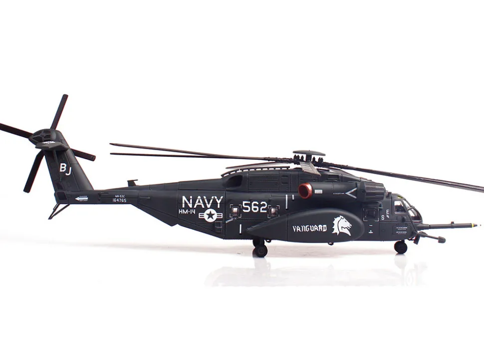 Sikorsky MH-53E Sea Dragon Helicopter "United States Navy, Vanguard, Tail Number 562" Dark Gray 1/72 Diecast Model by Panzerkampf