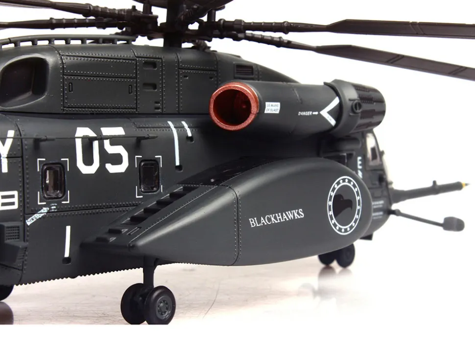 Sikorsky MH-53E Sea Dragon Helicopter "United States Navy, Blackhawks, Tail Number 05" Dark Gray 1/72 Diecast Model by Panzerkampf
