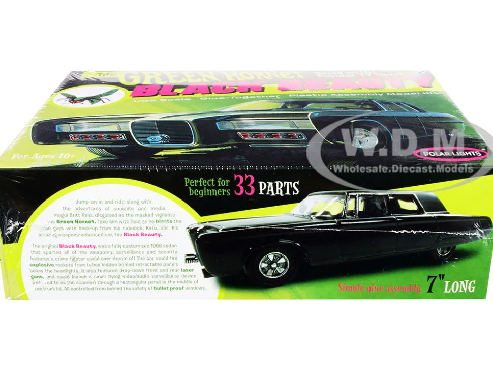 Skill 2 Model Kit Black Beauty The Green Hornet 1966-1967 TV Series 1/32 Scale Model Polar Lights POL994