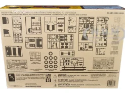 Skill 3 Model Kit Diamond Reo Truck Tractor 1/25 Scale Model by AMT