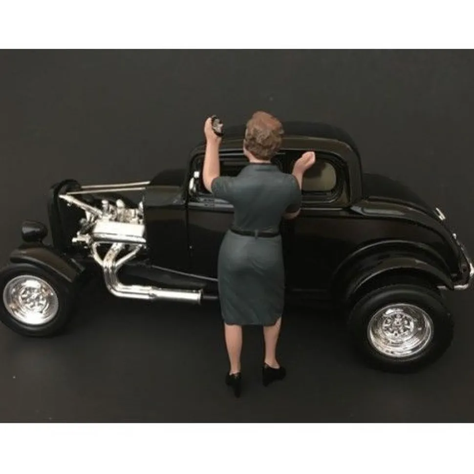 50's Style Figure IV for 1:18 Scale Models American Diorama 38154