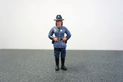 State Trooper Sharon Figure For 1:18 Diecast Model Cars American Diorama 16109