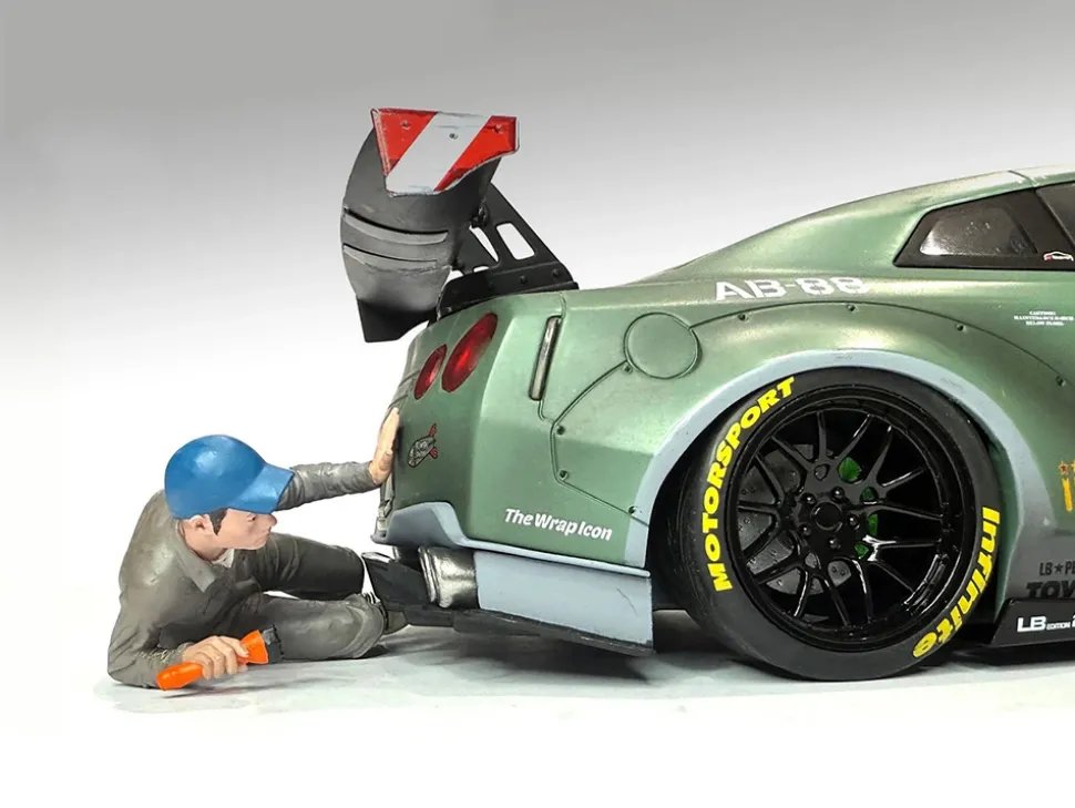 Top Tuners 5 piece Figure Set "Premium" Series for 1/24 Scale Models by American Diorama