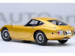 1967 Toyota 2000GT RHD (Right Hand Drive) Gold Metallic 1/18 Model Car by Autoart