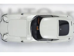1967 Toyota 2000GT RHD (Right Hand Drive) White 1/18 Model Car by Autoart