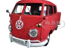 Volkswagen Type 2 (T1) Double Cab Pickup Truck Wax Red 1/24 Diecast Model Car Motormax 79343