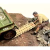 4X4 Mechanic Figure 2 with Board Accessory for 1/18 Scale Models American Diorama AD18012