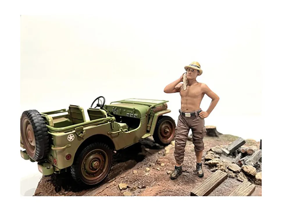 4X4 Mechanic 8 piece Figure Set for 1/18 scale models American Diorama 18011 18012 18013 18014 18015 18016 18017 18018
